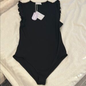 Black Mango Pop bodysuit NWT
